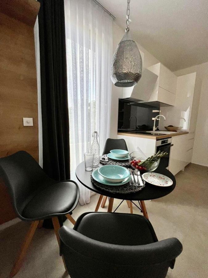 Apartmani Cube A Medulin Bagian luar foto