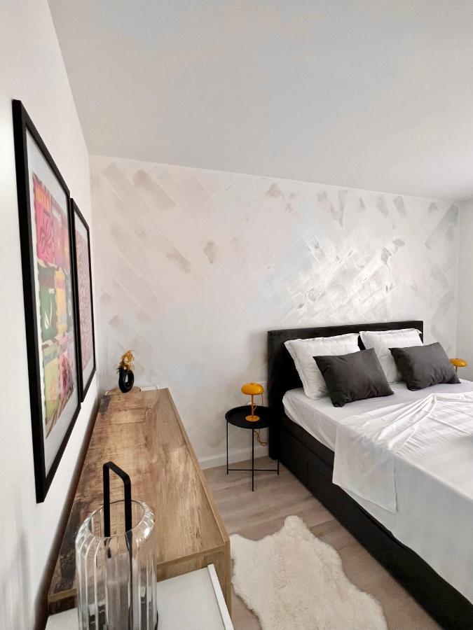 Apartmani Cube A Medulin Bagian luar foto